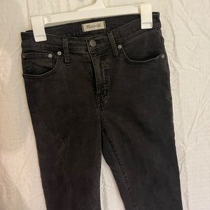 Madewell Cali-Demi Bootcut Crop Jean in Washed Black